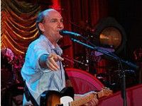 foto James Taylor in concerto a Firenze