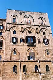 Torre Pisana e Stanza di re Ruggero Palazzo dei Normanni Palermo