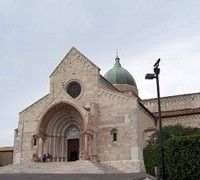 La cathédrale millénaire de San Ciriaco